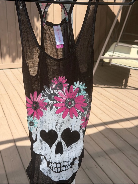No Boundaries Tops - Black Floral Skull Tank Top with Pink Accents and inner top -2 items